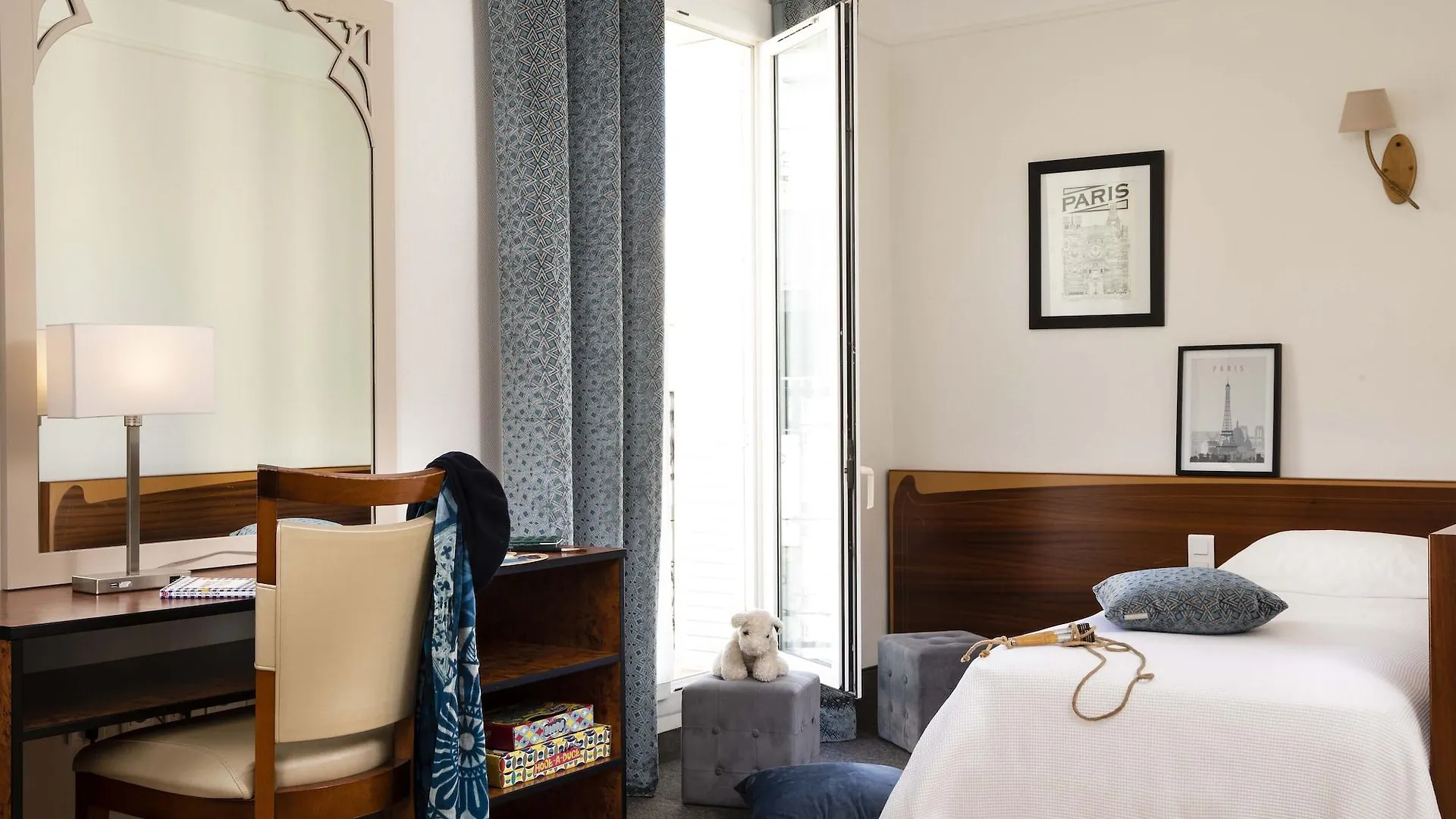 Grand Des Balcons Hotel