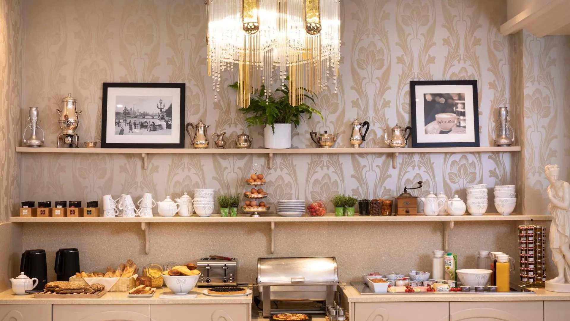 Hotel Grand Des Balcons 2*