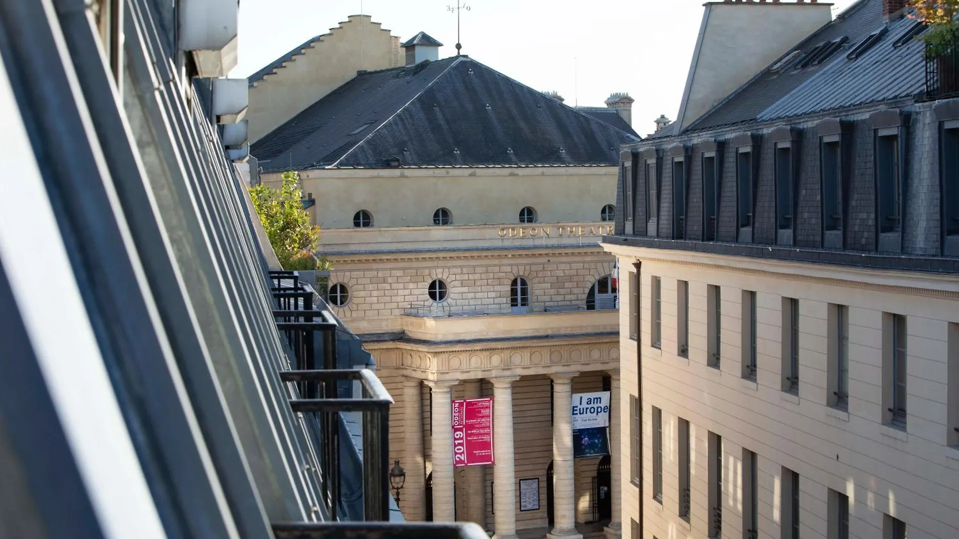 Grand Des Balcons Paris